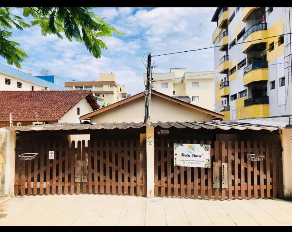 Chales Beto Ama — Hotel in Ubatuba