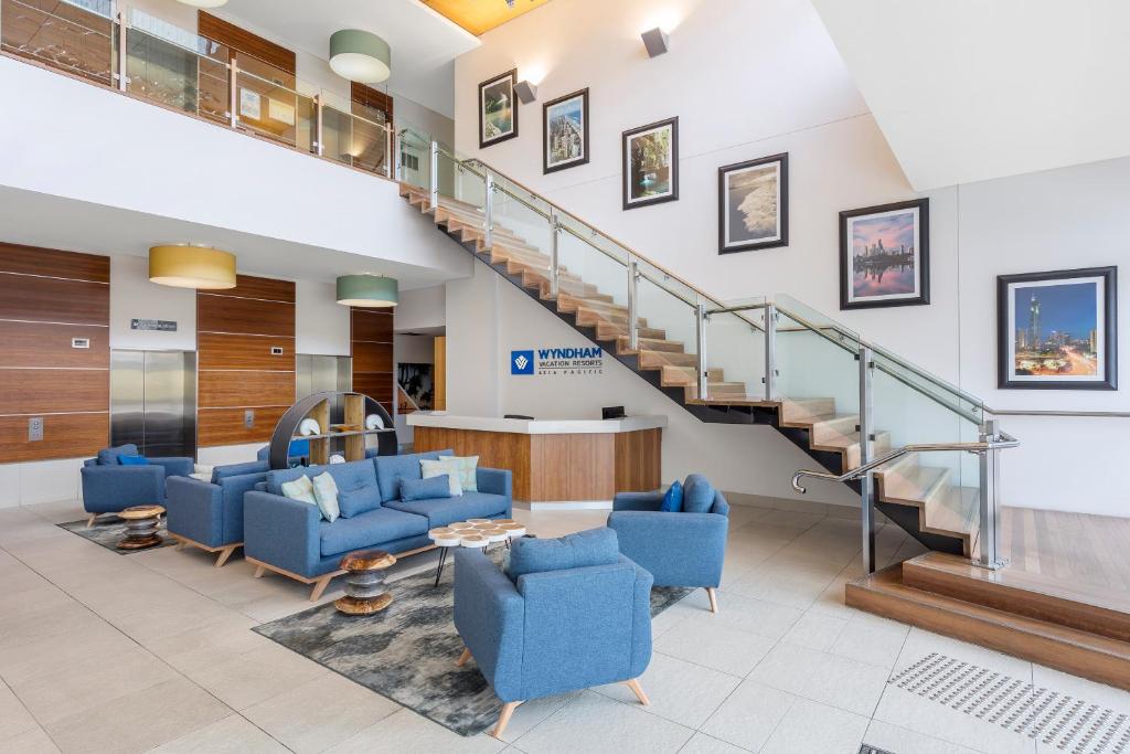 フロント・ロビー