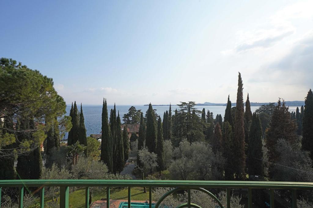 Villa Vibe Luce, beautiful period villa with private pool and lake view - 4