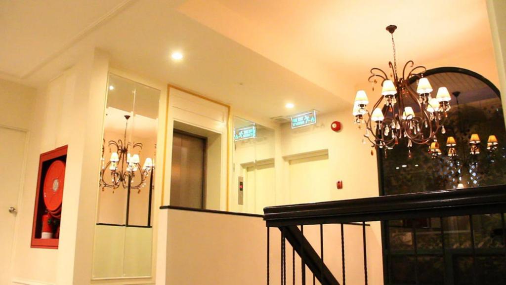 Facilities, Aphrodite Inn Hotel in Bangkok