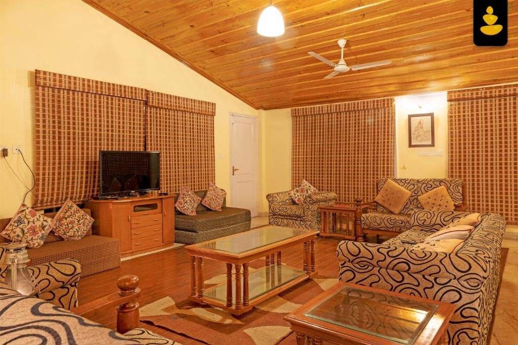 LivingStone, Chail photo