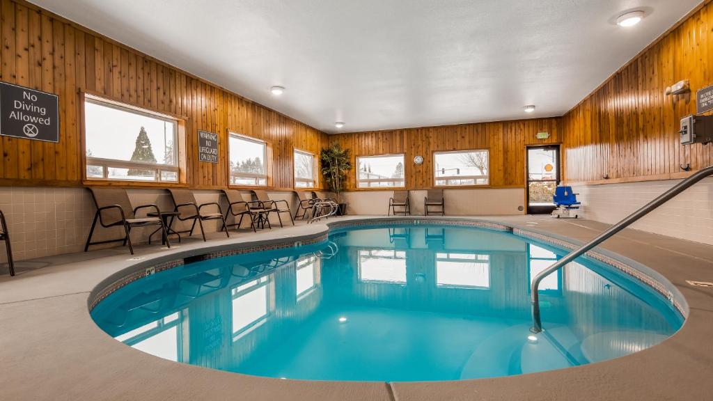 Best Western McMinnville Inn photo