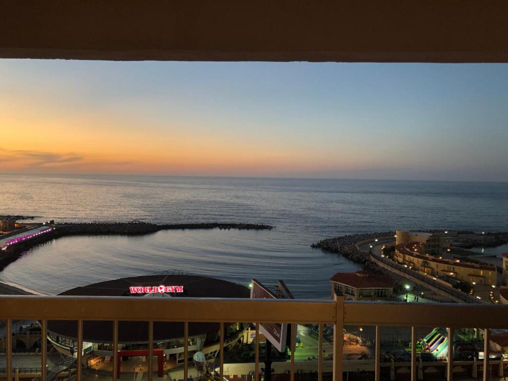 Blue Bay Beach-Families only — Hotel in Alexandria