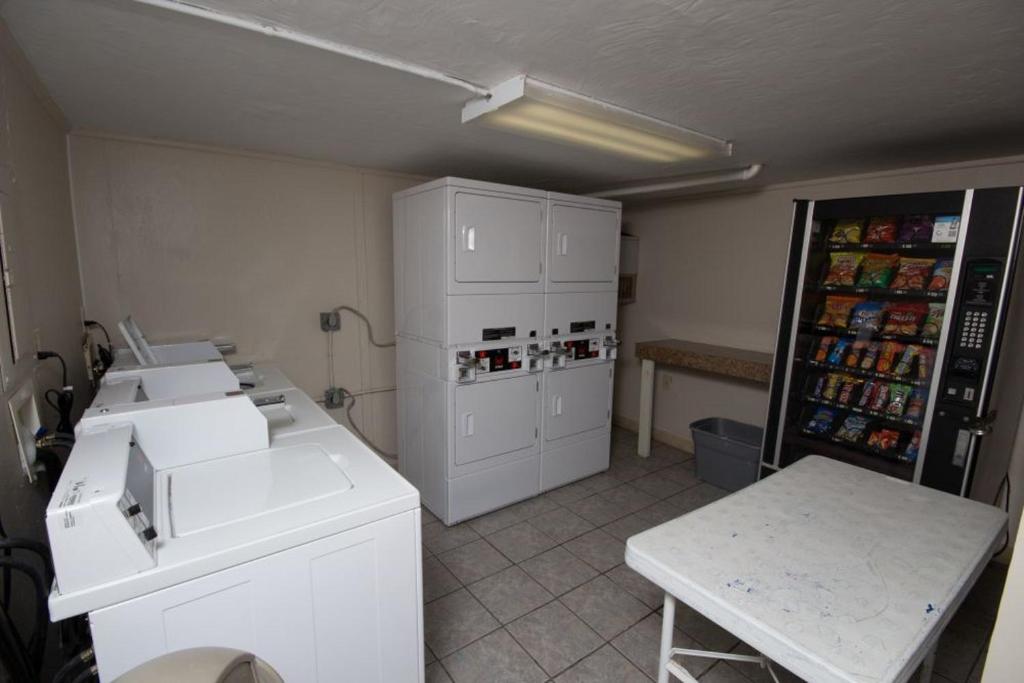 Popular attractions Area Nearby Property