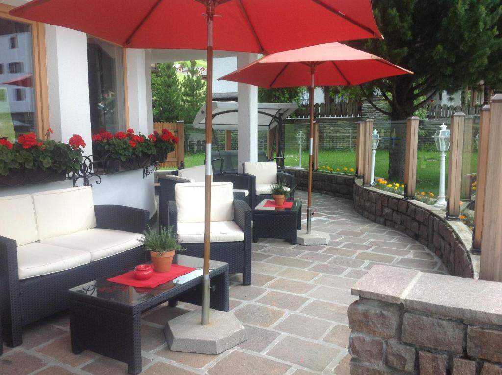 Monti Pallidi B&B Apartments photo
