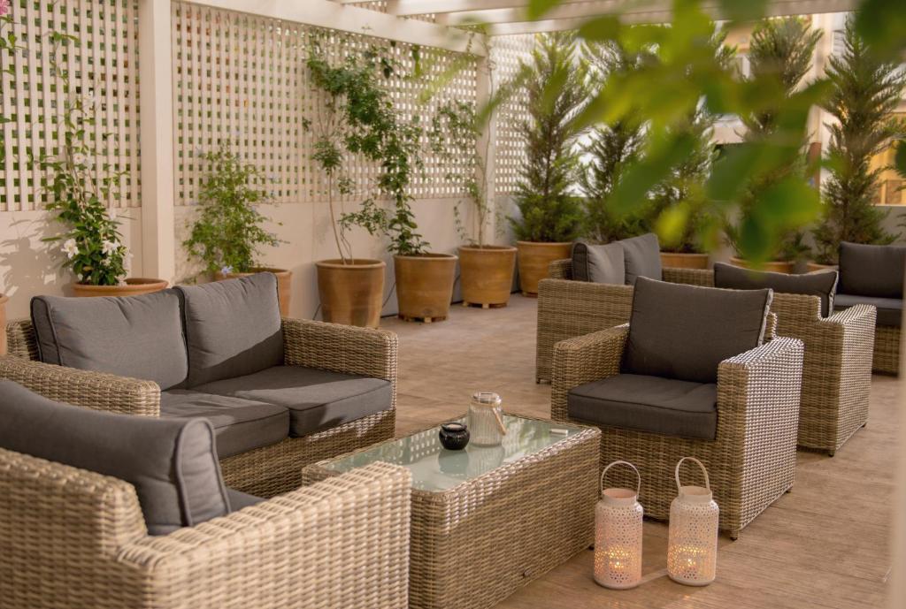 Irini Hotel — Restaurant & bars in Heraklion