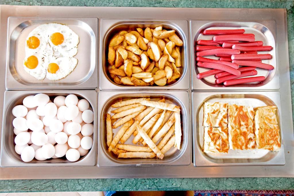 طعام و مشروبات