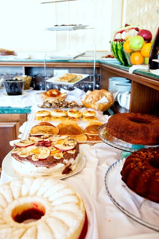 طعام و مشروبات