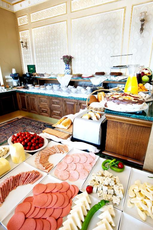 طعام و مشروبات