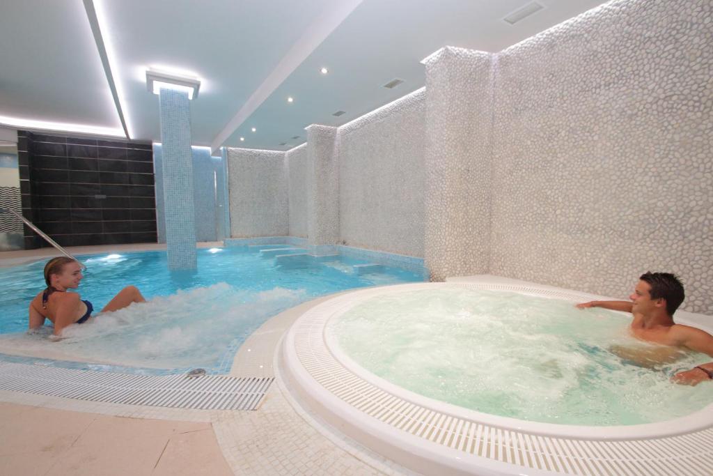HL Suite Nardos - Only Adults — Spa in Playa del Ingles, Canary Islands