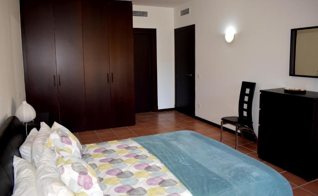 El Casar Apartments photo