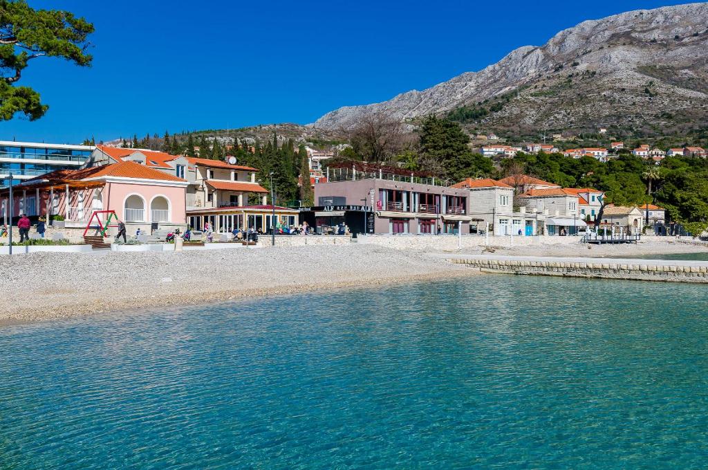 Apartments Kanjuo by the Sea — Hotel in Mlini