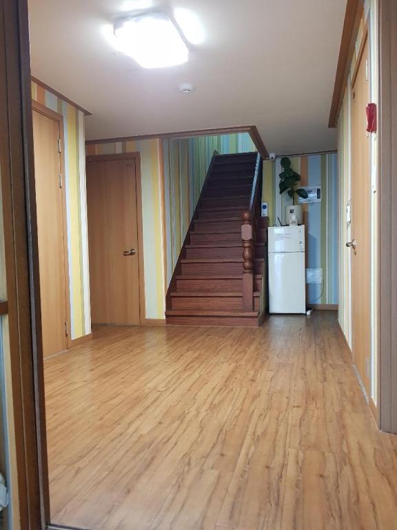 Able Guesthouse Hongdae photo