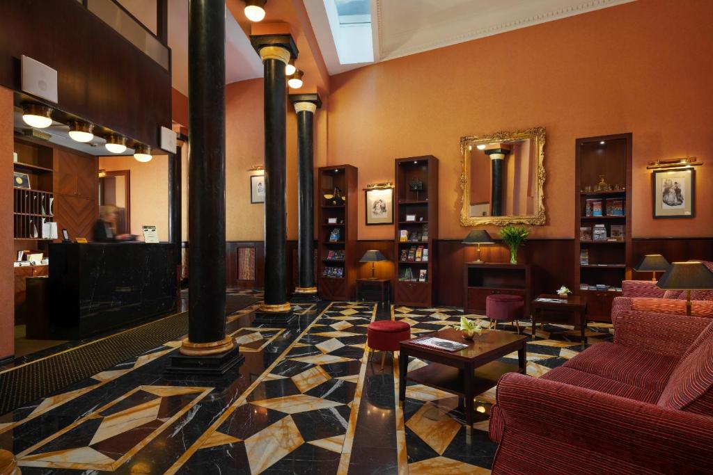 Lobby, Ventana Hotel in Prague