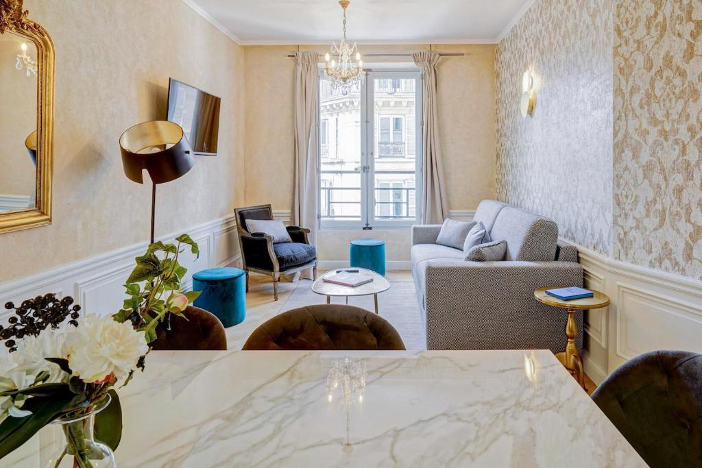 Apartments du Louvre, Paris 2024 Updated Prices, Deals