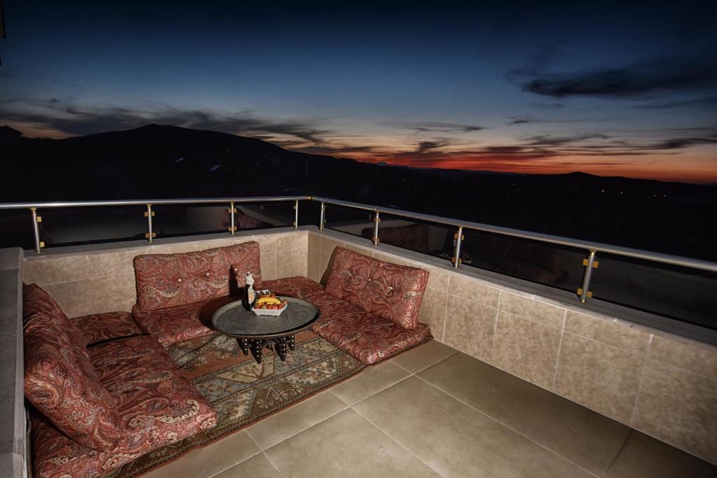 EL NAZAR STONE SUITE photo