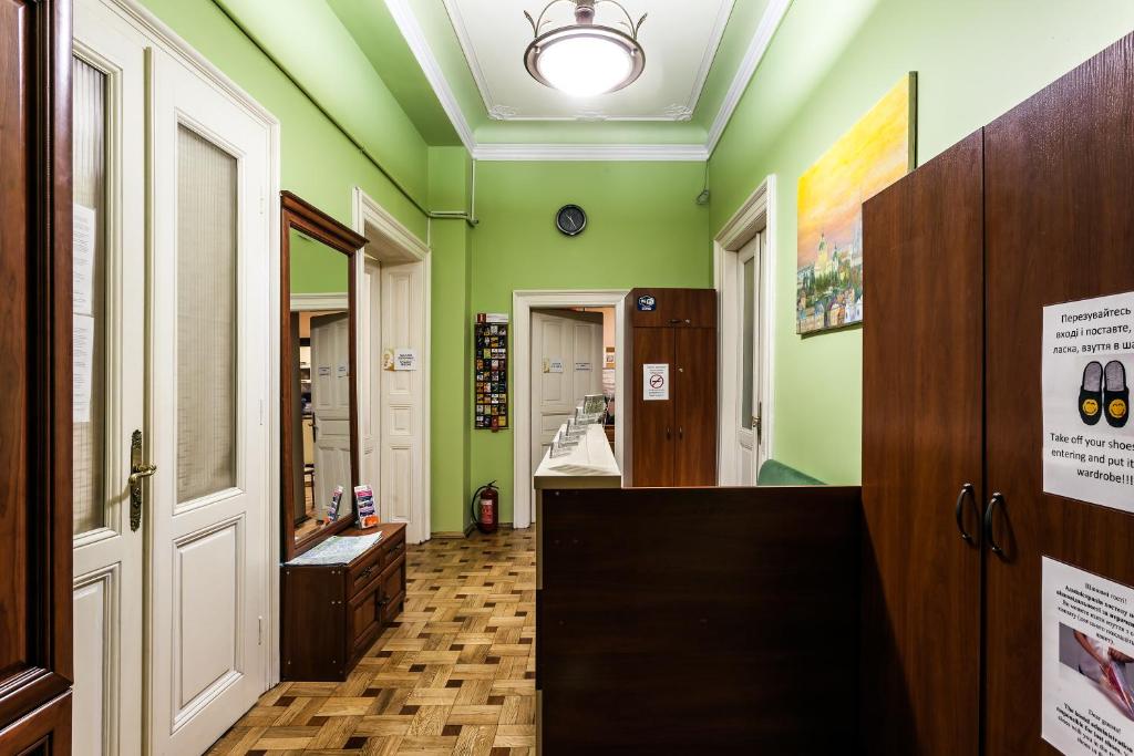 Leosphere Hostel photo
