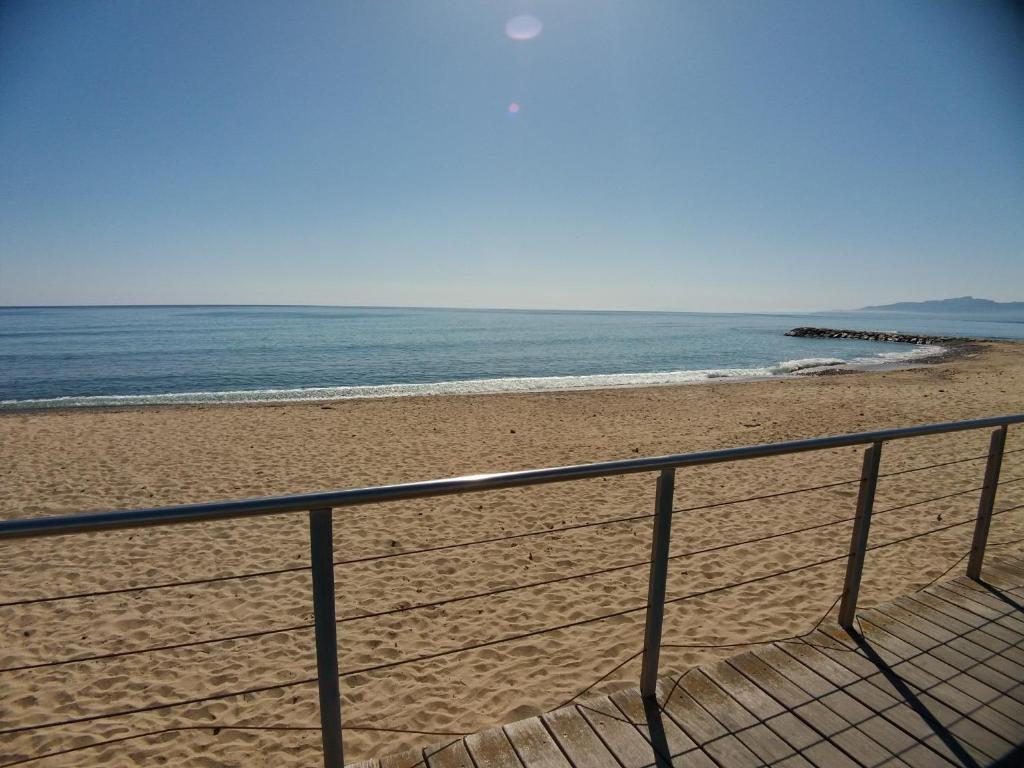 CAMBRILS 1ª Línea Playa - 3
