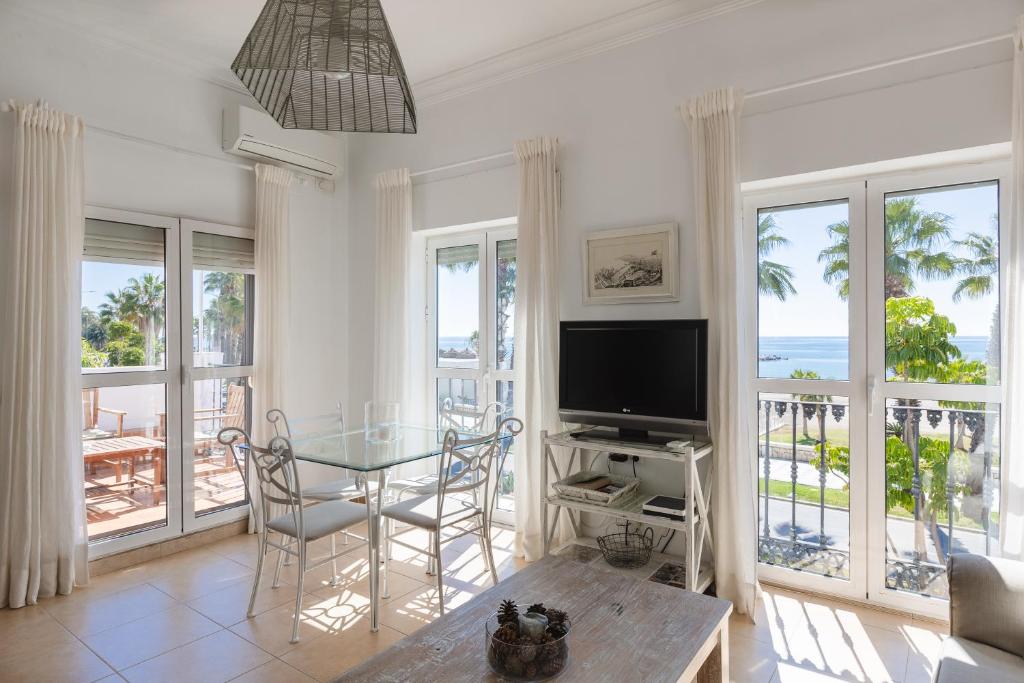 Apartamento con encanto en primera linea de playa - 4