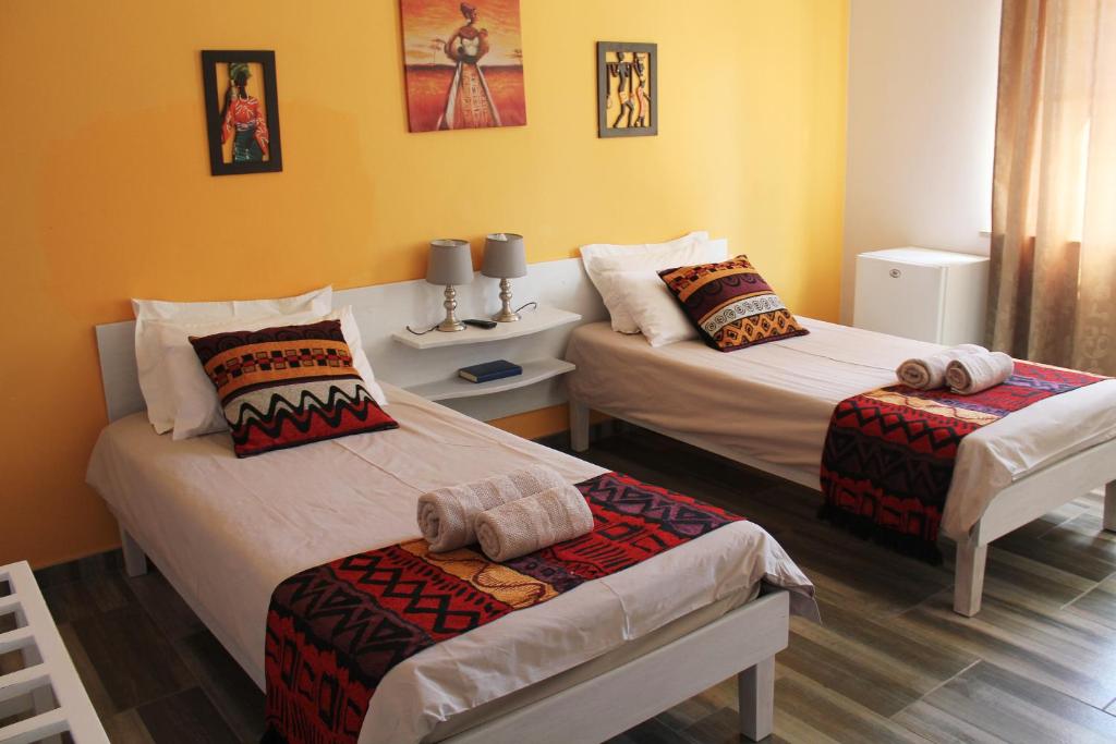 Habitación con camas individuales