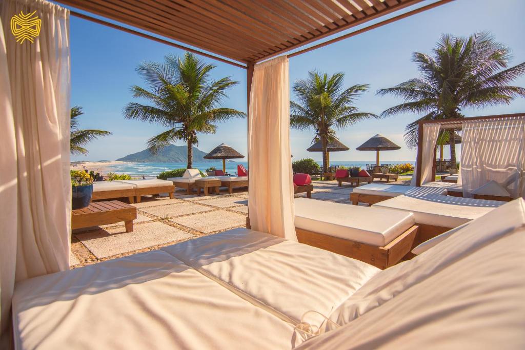 Beach, Costao do Santinho Resort All Inclusive in Florianopolis