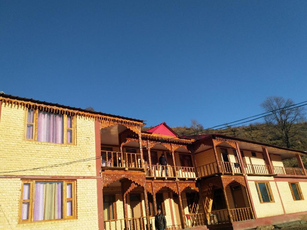 Garhwal Resort, Raithal, Uttarkashi, "75 Km before Gangotri Temple