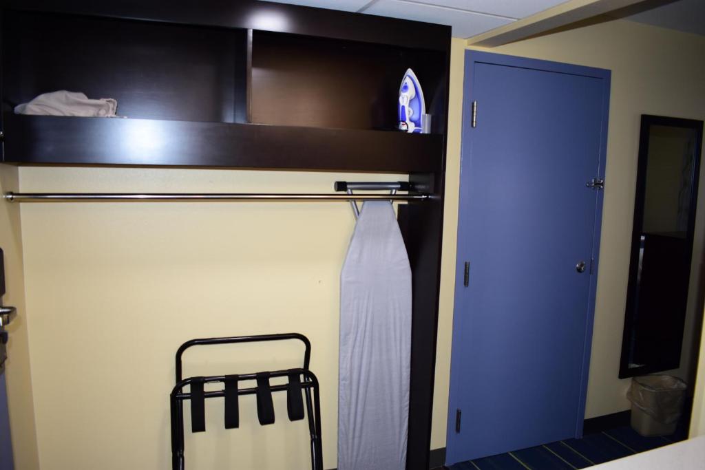 Days Inn by Wyndham Augusta photo