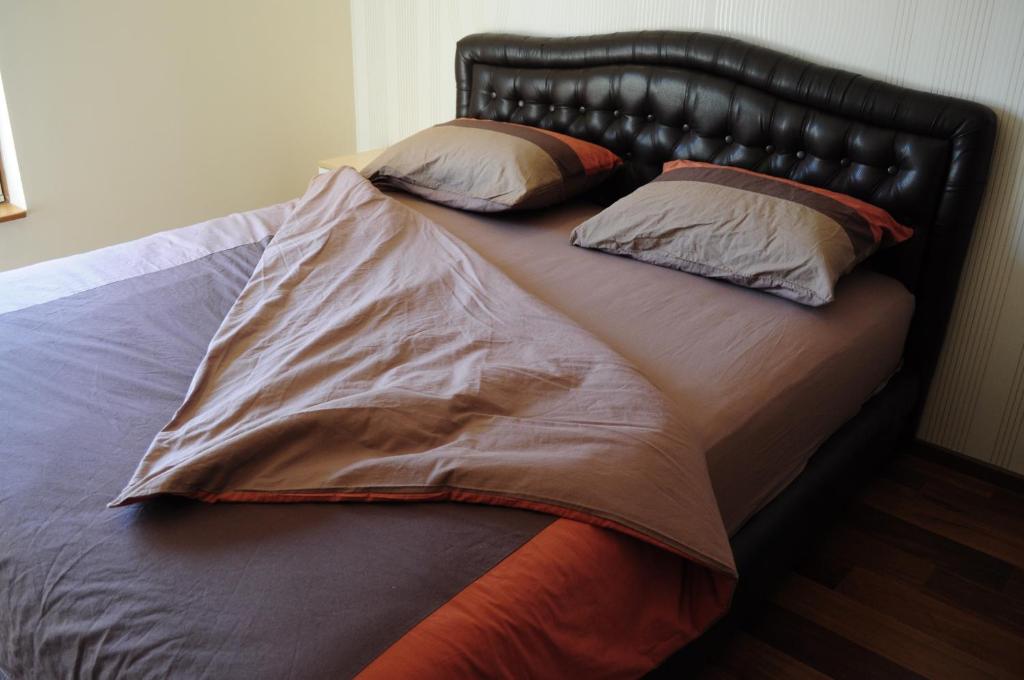 Two-Bedroom Apartment (4 Adults)