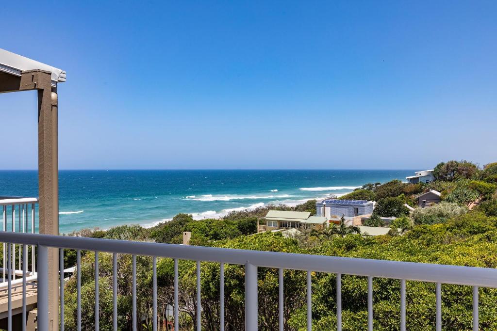 Wake up to ocean views in stylish comfort, Sunshine Beach