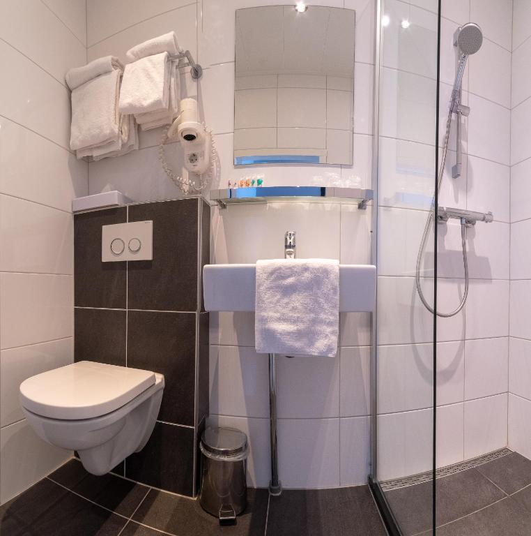 Hotel Cornelisz photo