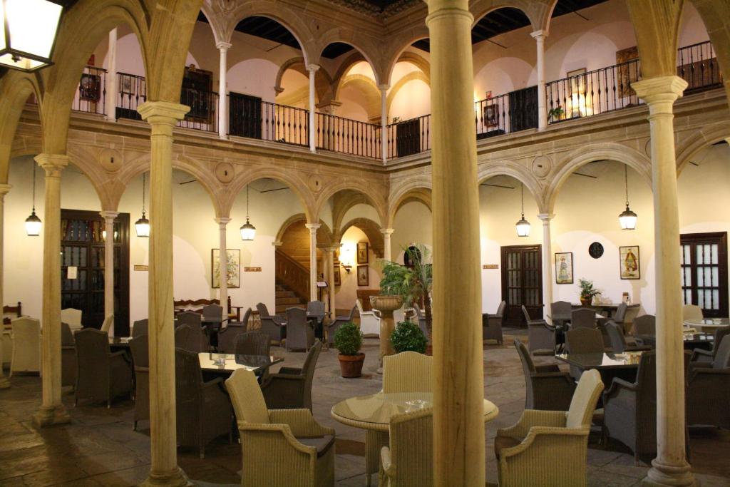Parador de Ubeda photo