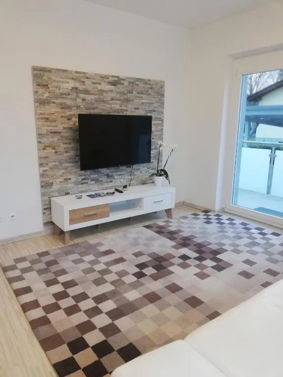 Gemütliches 3 Zimmer Apartment nahe Graz, hotel in Gratkorn