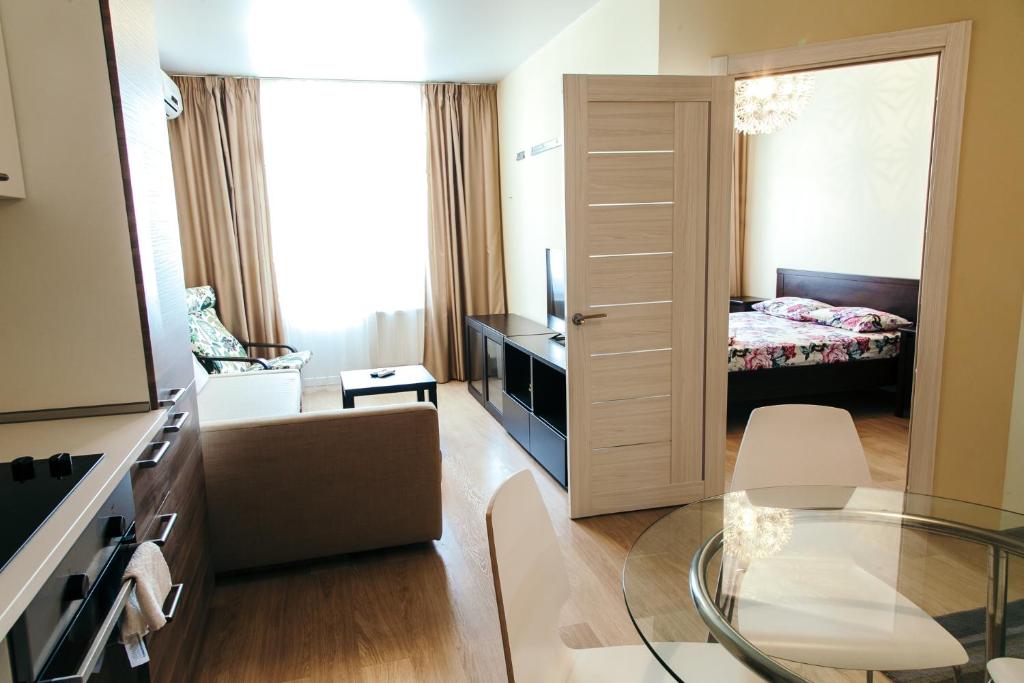 Апартаменты HomeHotelSochi с видом на город photo