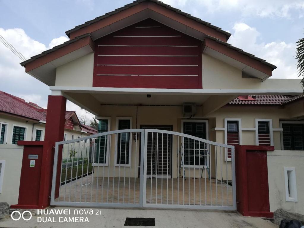 Eryna Homestay Melaka photo