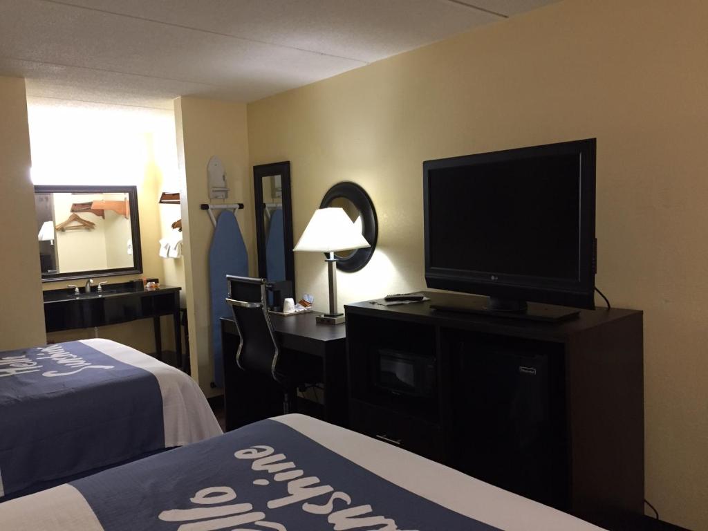 Travelodge By Wyndham Ridgeland Photo 1