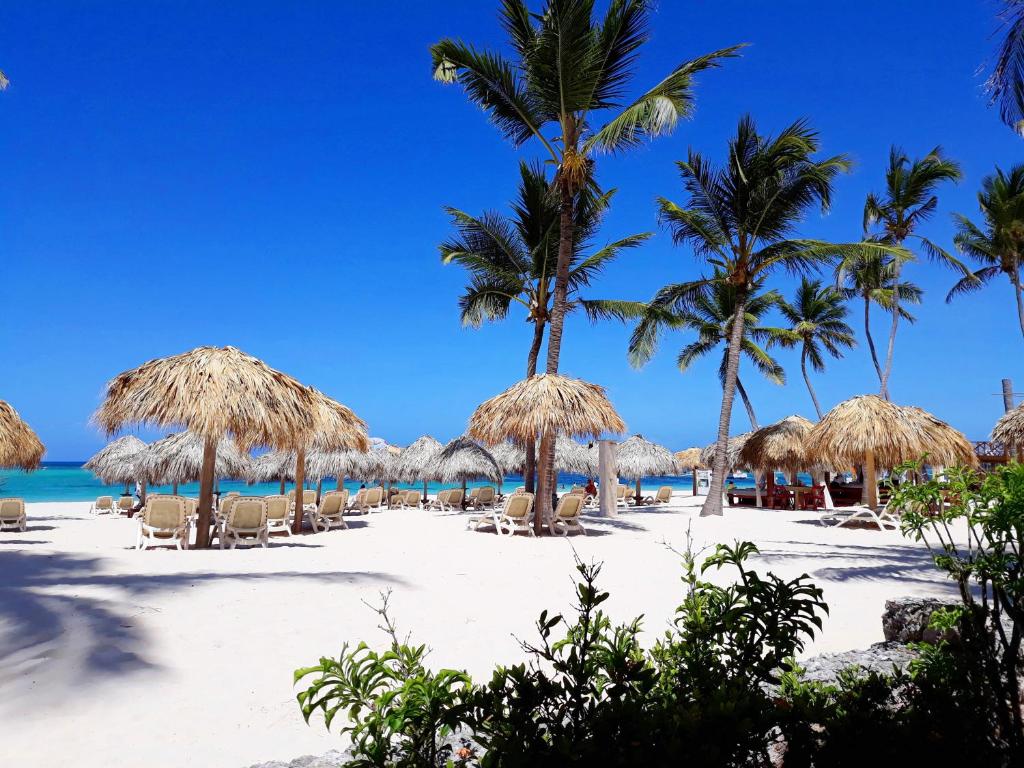 Beach Villas & Apartments Larimar photo