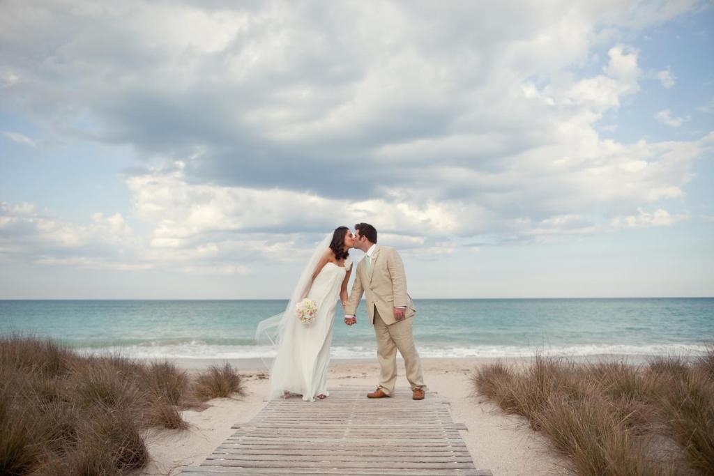Costa D'este Beach Resort Photo 1