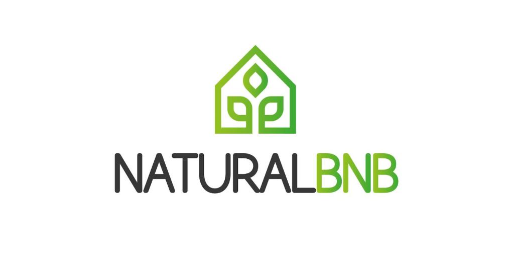 NATURALBNB - Superbes chambres d'hotes, au calme, parking securise & gratuit, copieux petit dej' en 