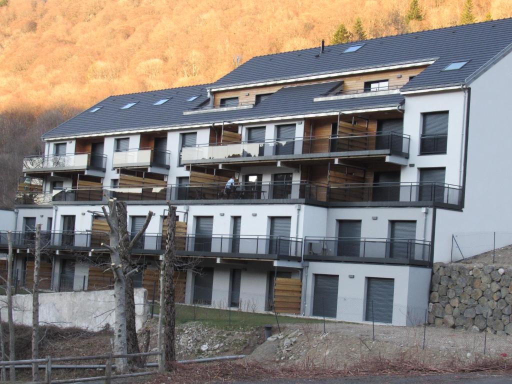 LA MONTILLE - 2