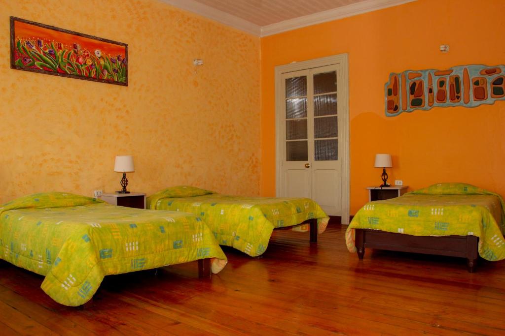 Hostal Los Balcones de Moral y Santa Catalina photo