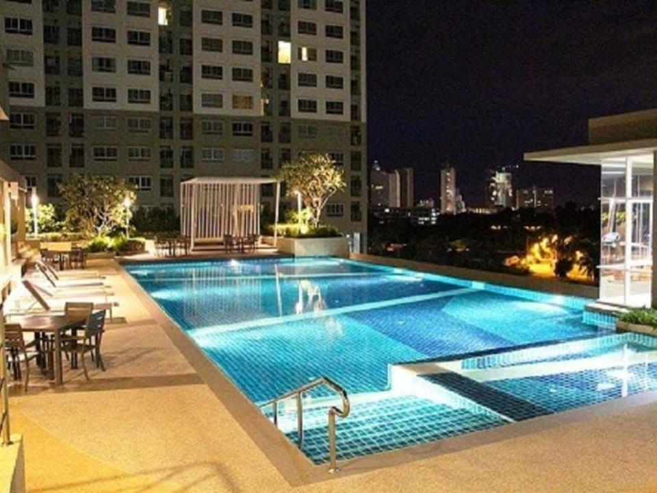 Lumpini Vacation Apartment photo