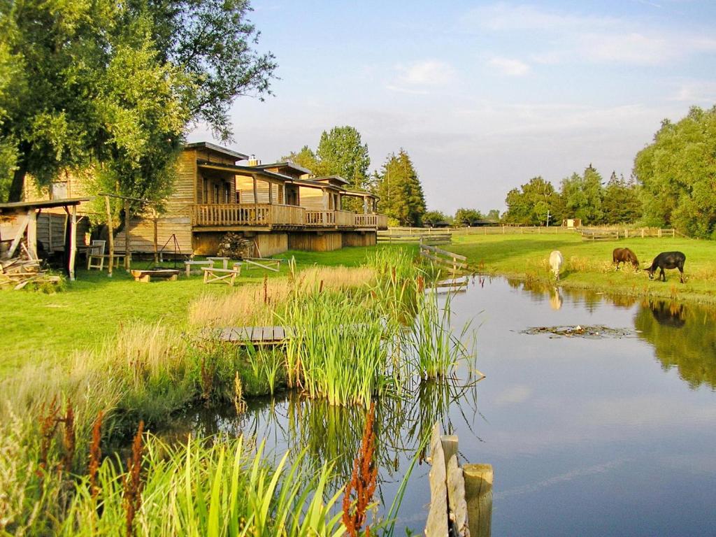 Best Price on Horse Lake Ranch in Saal + Reviews!