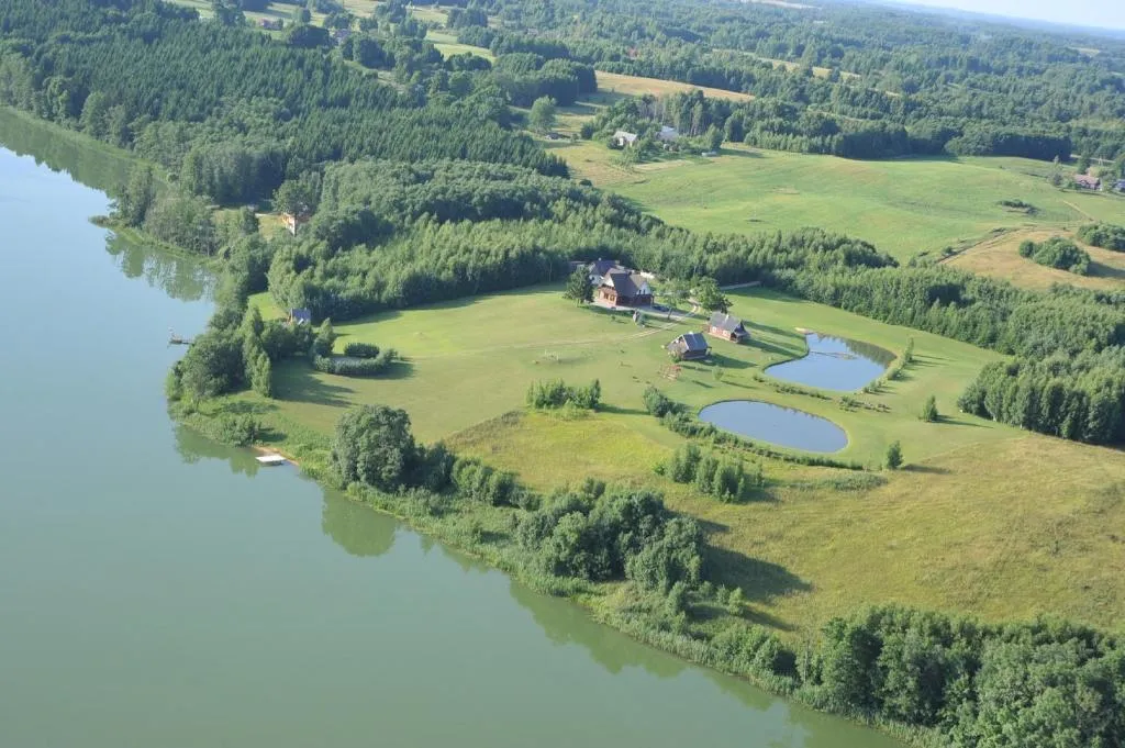 Country Houses Vidų Sodyba, hotel in Utena