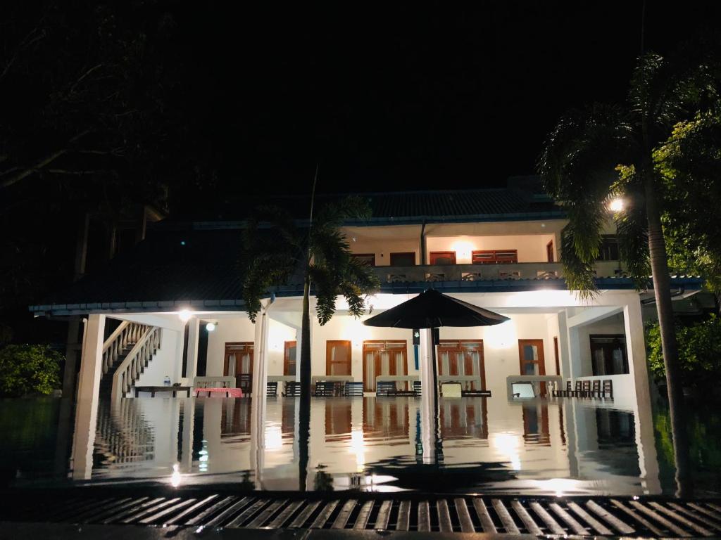 The Kent, Tissamaharama