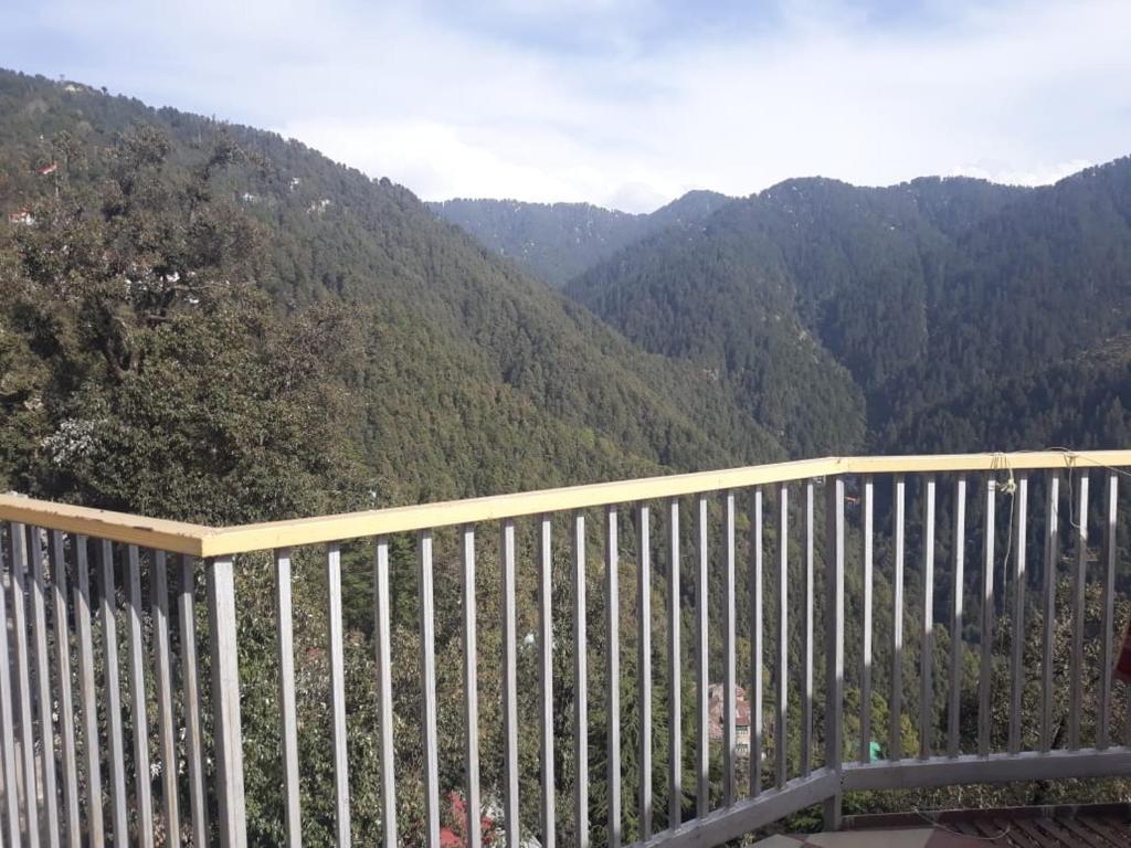 Green Hills Apartment photo