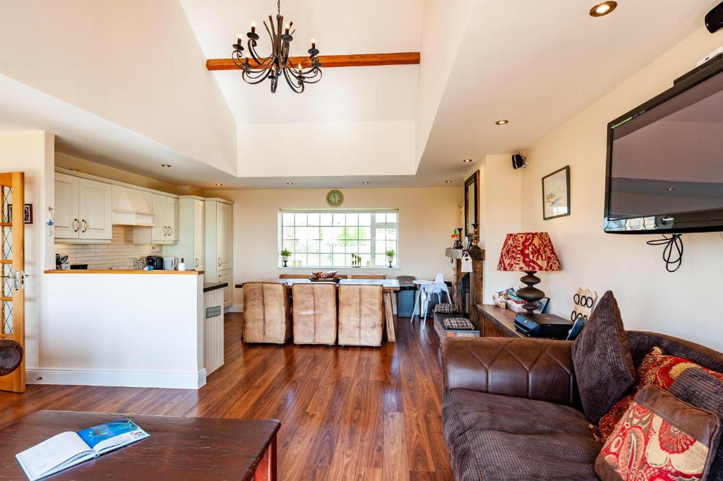 Ardkilly Ridge Kinsale Town Sleeps 8 전경