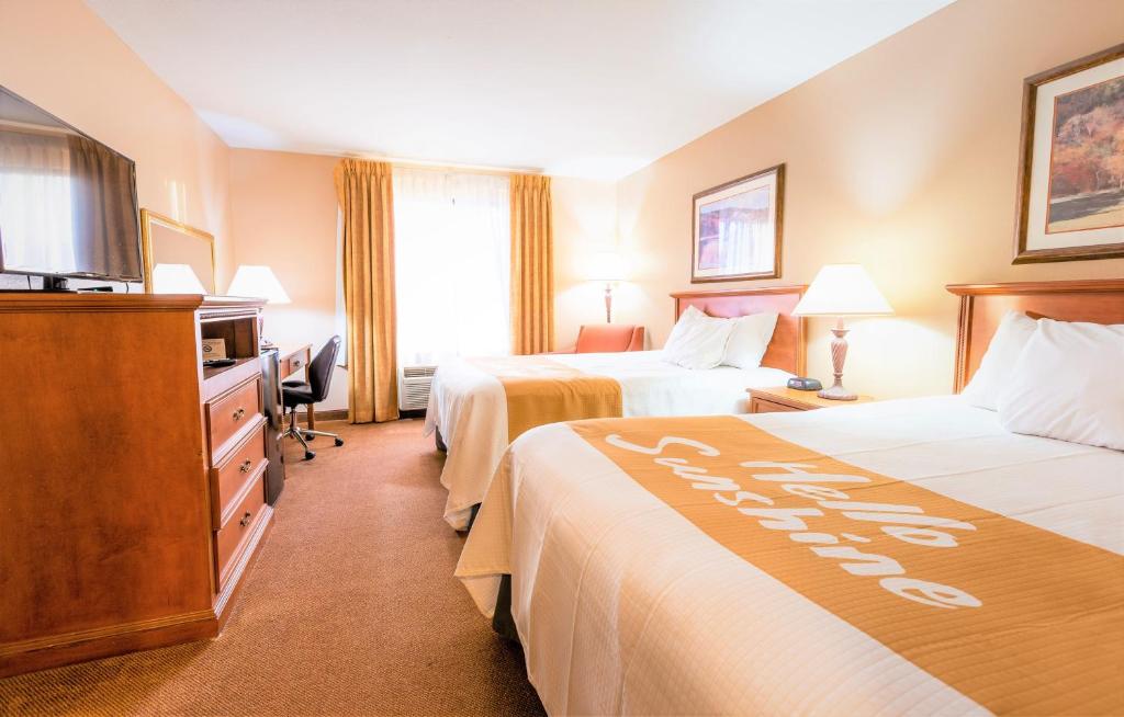 Days Inn & Suites By Wyndham Cuba Photo 3