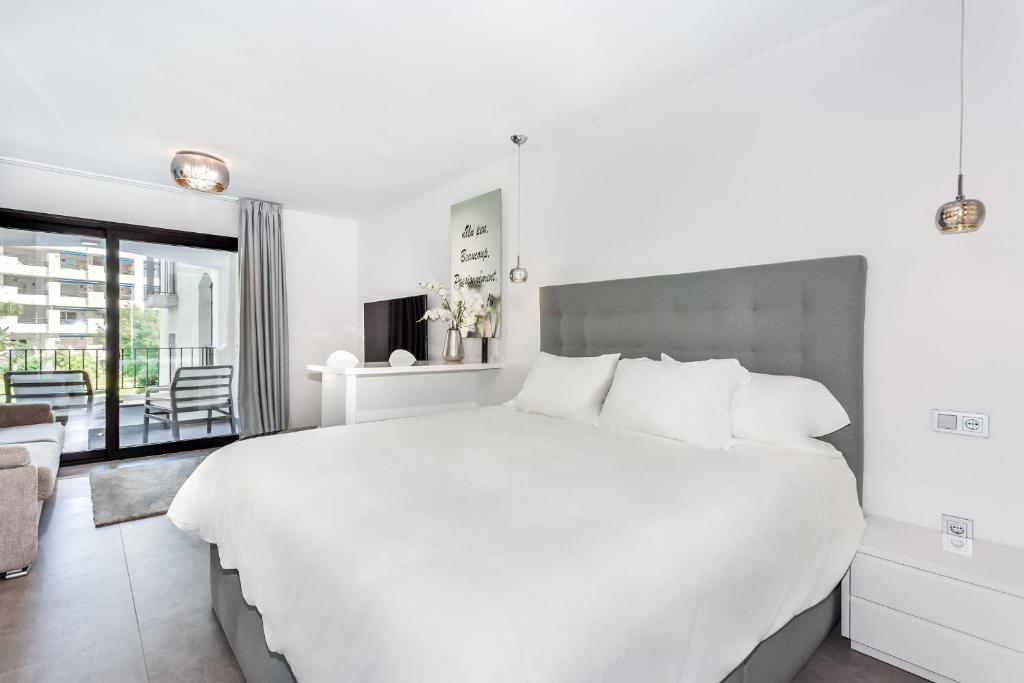 by RIVA - Exclusive, Contemporary Studio in Puerto Banus Gardens - 2