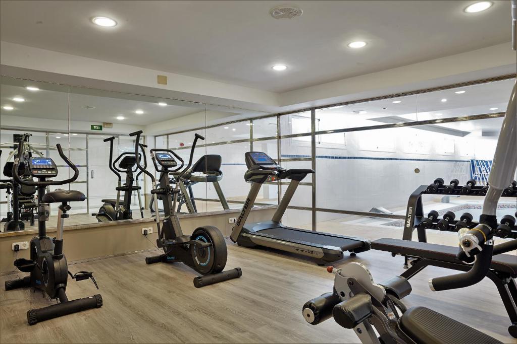 Hotel Mariant — Sports & recreation in S'Illot, Balearic Islands