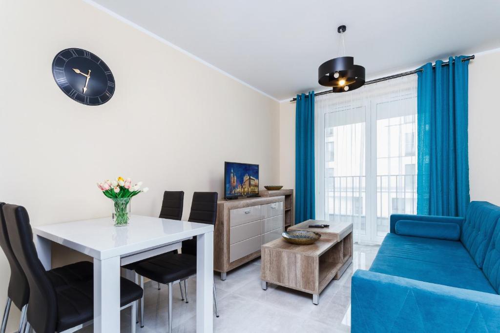 Apartments Krakow Zablocie by Renters photo